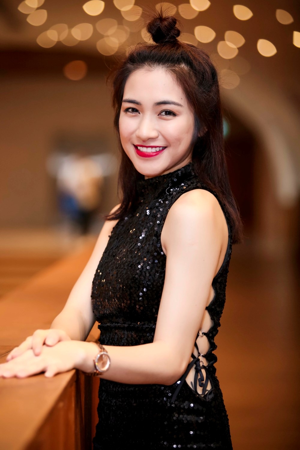 khong chi chau gai lam truong nhieu ca si hat hay xinh dep van khong duoc nho mat dat ten