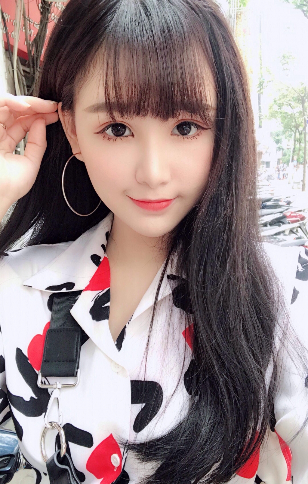yen tatoo va hanh trinh thay doi nhan sac sau phau thuat tham my