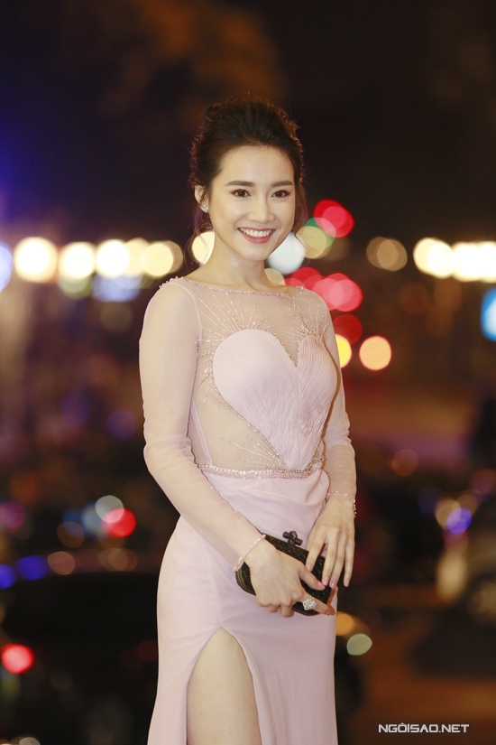 nha phuong ngay cang dat show sau on ao tinh ai cua truong giang
