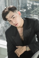 sau tiec sinh nhat hoanh trang ali hoang duong hao hung tham gia hoat dong thien nguyen cung fan
