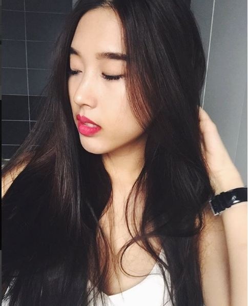chan dung co gai duoc cho la ban gai moi cua dien vien huynh anh