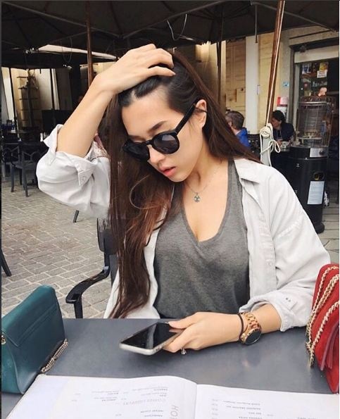 chan dung co gai duoc cho la ban gai moi cua dien vien huynh anh