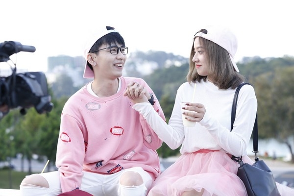 tran minh tiet lo bat ngo ve nu hon fanny y phung trong dem chung ket giai dieu chung doi