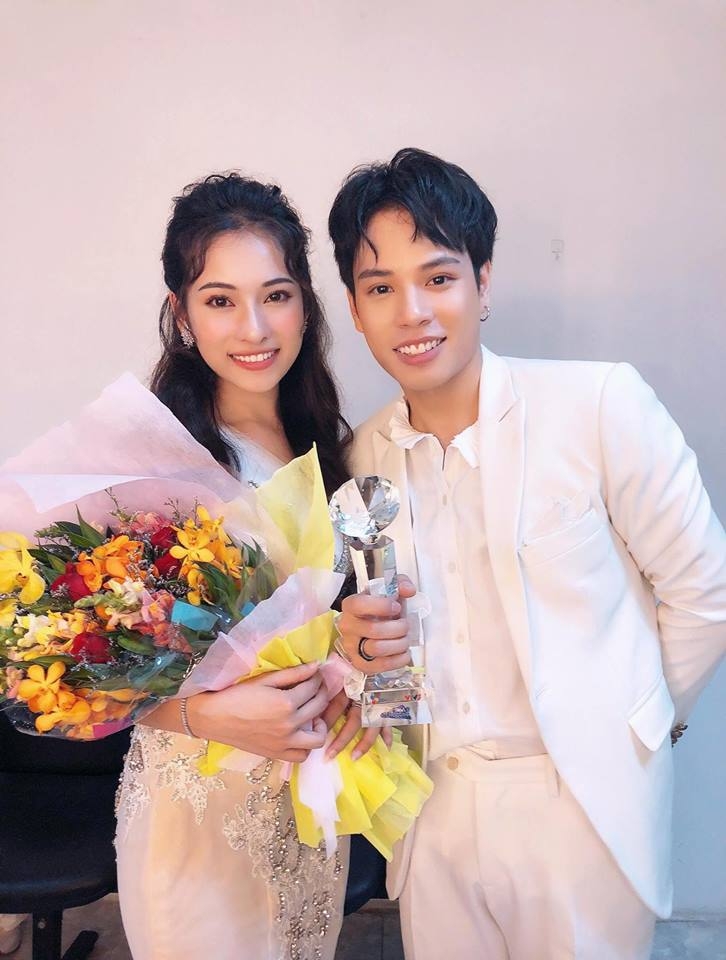 sara ngoc duyen lan dau noi ve phan thi trong dem chung ket giai dieu chung doi