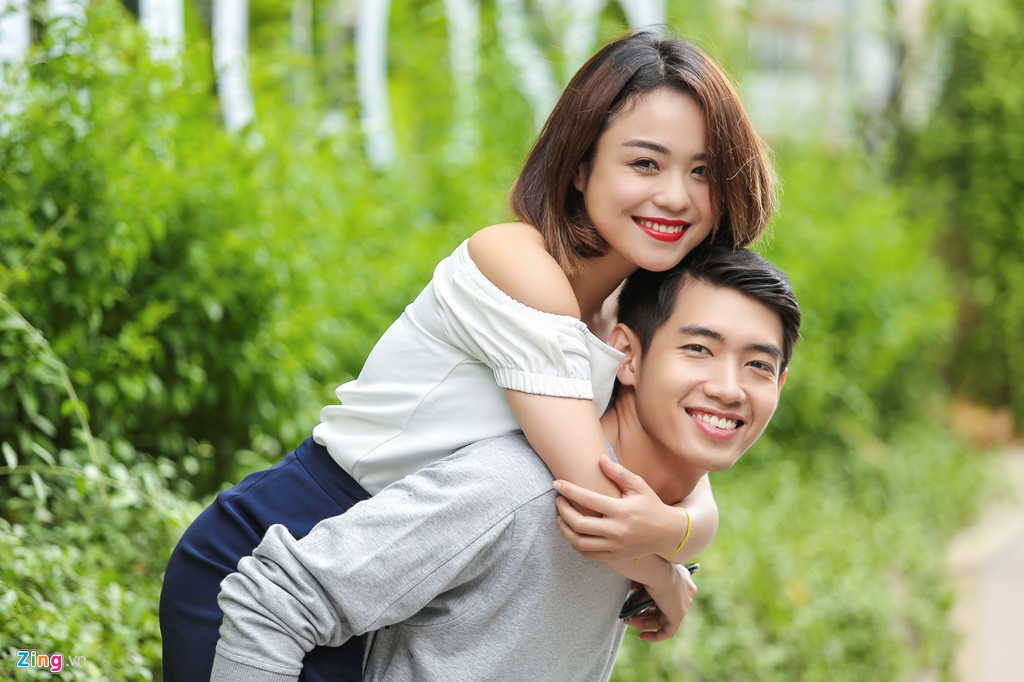 Thái Trinh: 'Quang Đăng là một chàng trai tuy lớn người nhưng vẫn vô cùng trẻ con' thai trinh quang dang la mot chang trai tuy lon nguoi nhung van vo cung tre con