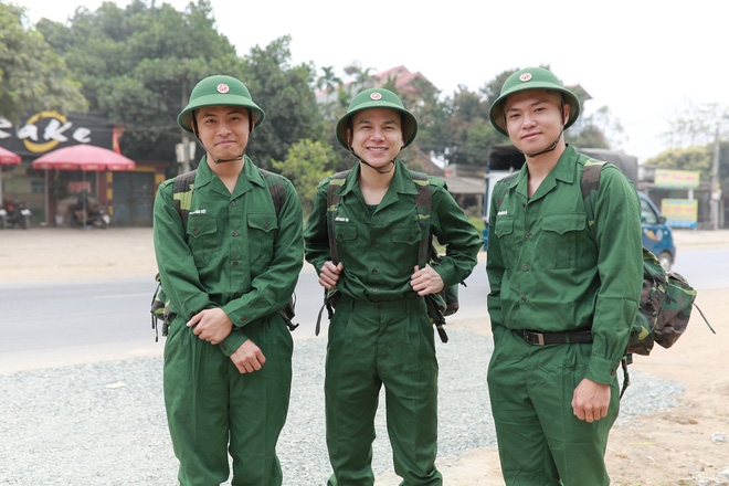 sao nhap ngu mua 5 tap 1 bao kun tro thanh ho den trong ngay dau tap luyen