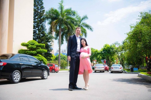 Lan Phương đã nhận được giấy đăng ký kết hôn với chồng Tây trước ngày lâm bồn lan phuong da nhan duoc giay dang ky ket hon voi chong tay truoc ngay lam bon