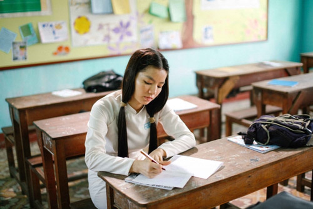 ha anh ca mot doi an oan bat mi su that khong ngo ve canh khong mot manh vai che than