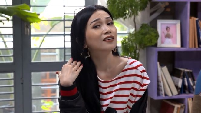 my nhan vao bep tap 98 si thanh mac benh ngoi sao
