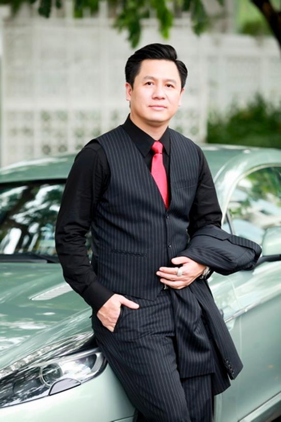 ban trai tin don hoa hau pham huong co gia the khung va quen nhieu my nhan viet