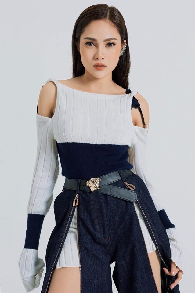Lưu Hiền Trinh The Voice 2018: 'Cả con tim và lí trí của mình đều hướng về đội Tóc Tiên' luu hien trinh the voice 2018 ca con tim va li tri cua minh deu huong ve doi toc tien