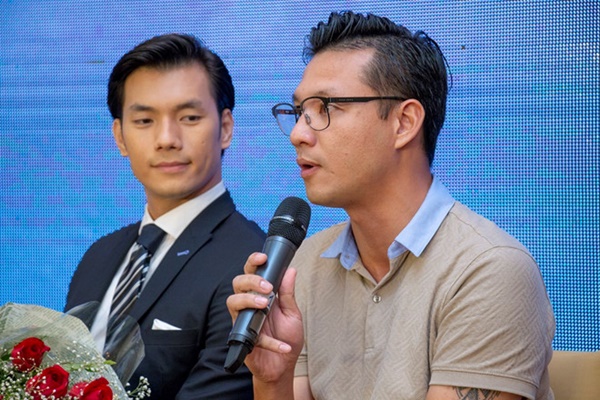 nguoi phan xu tien truyen gay tranh cai dao dien khai anh len tieng