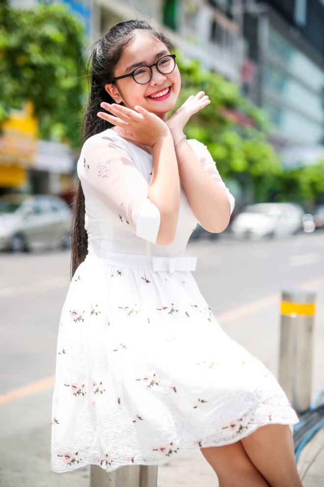 cac sao nhi vua tai nang vua co suc hut khong kem canh nghe si lon