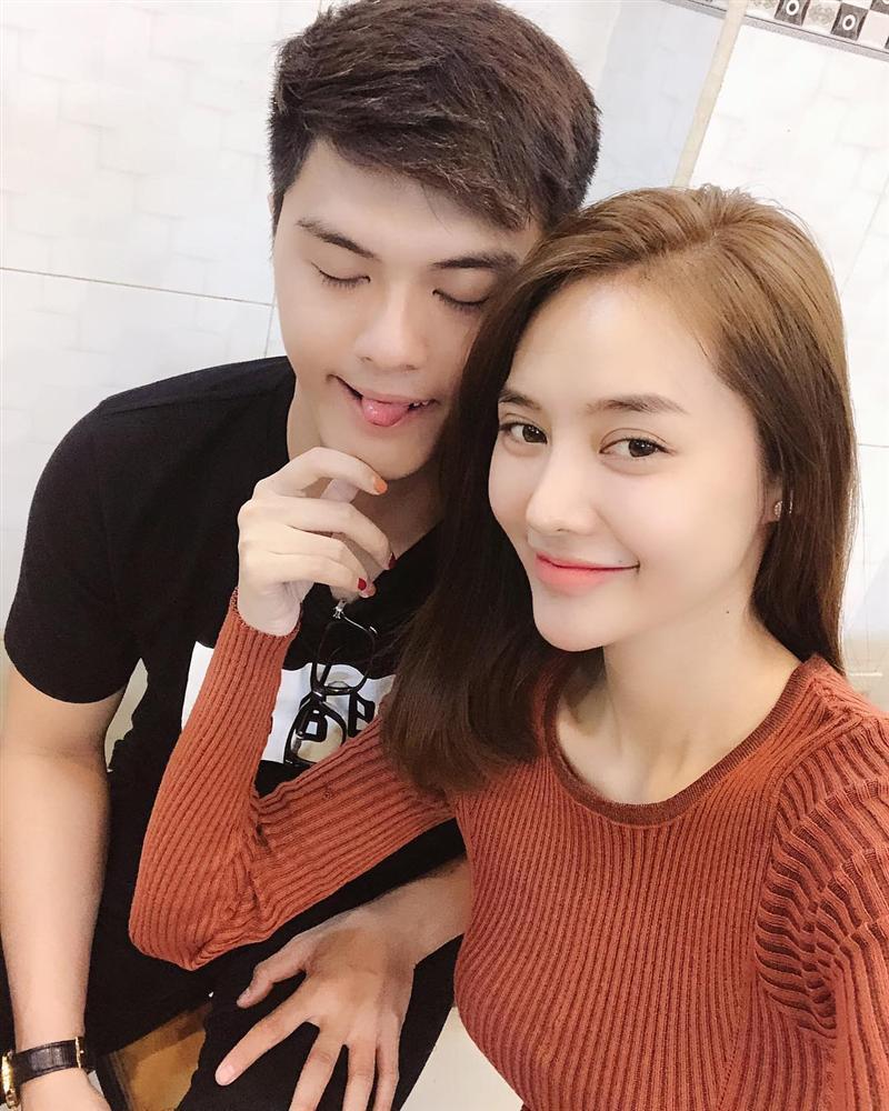 linh chi tung clip giuong chieu ben lam vinh hai khi ve nha me chong tuong lai