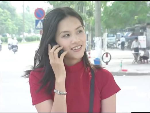 khong the nhan ra nguyet thao mai vi trang diem nhin qua khac