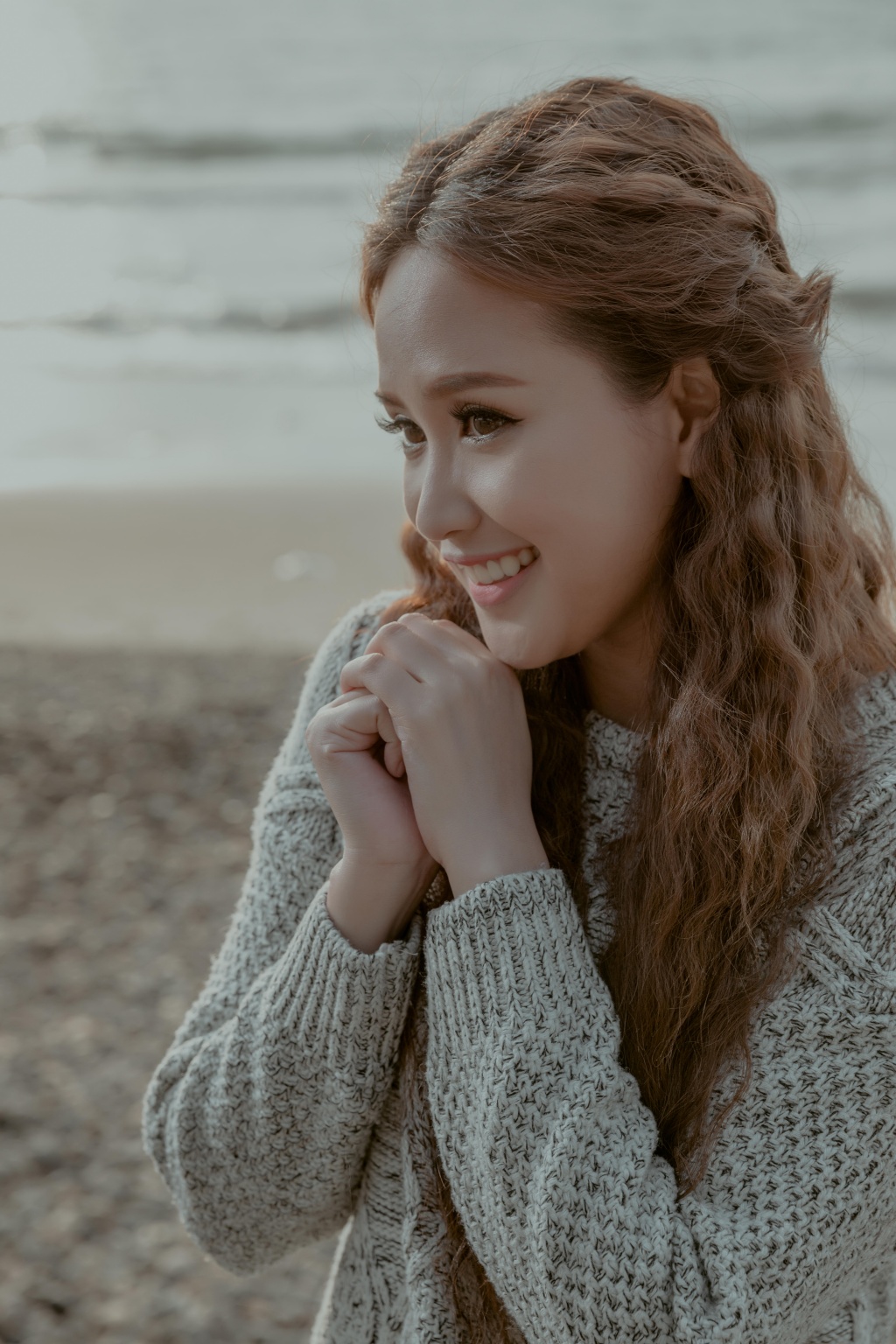 phuong hang nhung canh hon cua minh va nhan trong gao nep gao te giong nhu hai nguoi dan ong