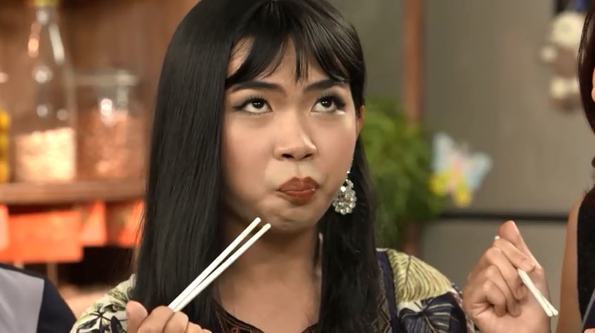 my nhan vao bep tap 107 hoang nhan va dieu ngoc an com truoc keng