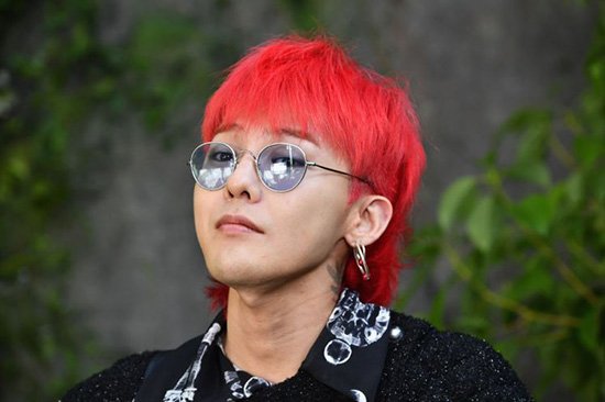 g dragon bi to nhan nhieu dac quyen trong quan ngu