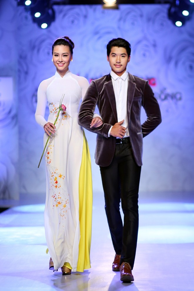 nhung cap doi sao viet giua duong gay ganh khien cac fan khoc rong
