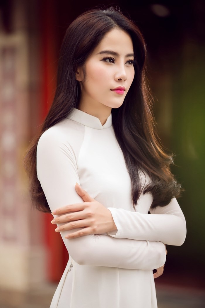 nam em phan ung khi bi chi trich vi buong vo lang de mua luc lai xe