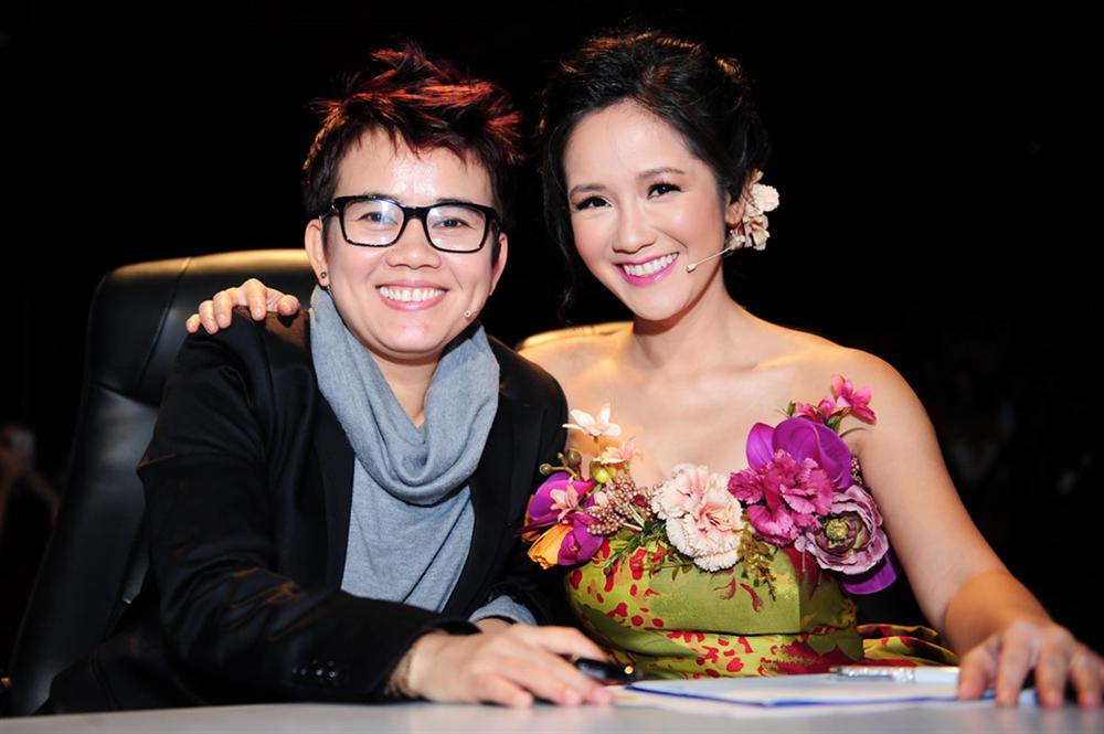 hon nhan 7 nam tan vo hong nhung toi vuot qua noi buon mot cach tu nhien chu khong guong ep