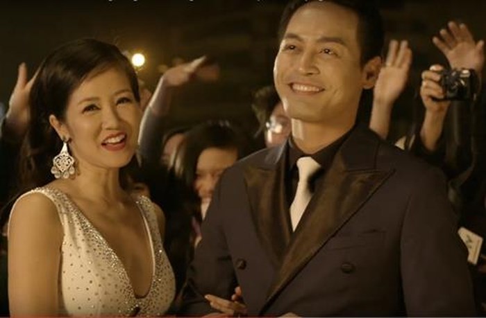 hon nhan 7 nam tan vo hong nhung toi vuot qua noi buon mot cach tu nhien chu khong guong ep