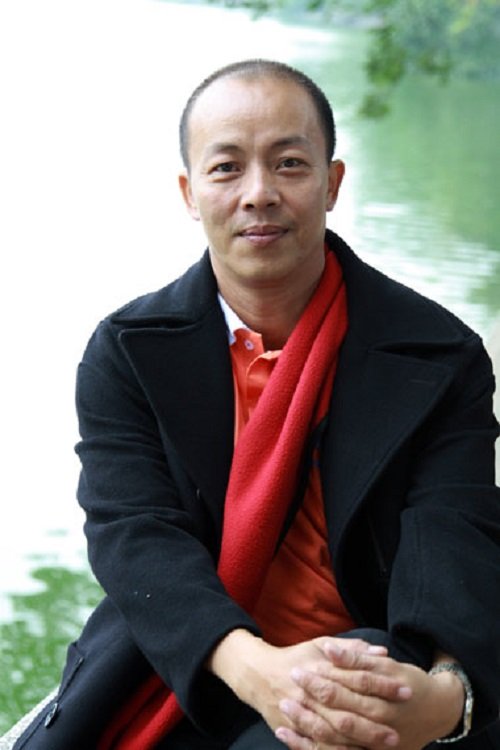 hon nhan 7 nam tan vo hong nhung toi vuot qua noi buon mot cach tu nhien chu khong guong ep