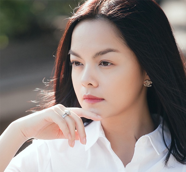 nhung bai hit tung lam mua lam gio cua pham quynh anh