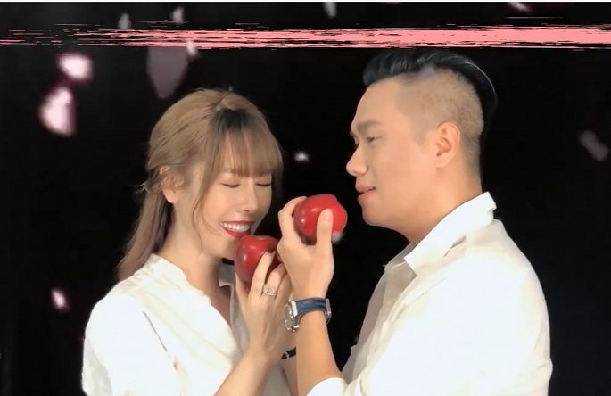 mac vo viet anh de doa que van van he lo loat khoanh khac tinh tu voi nam dien vien