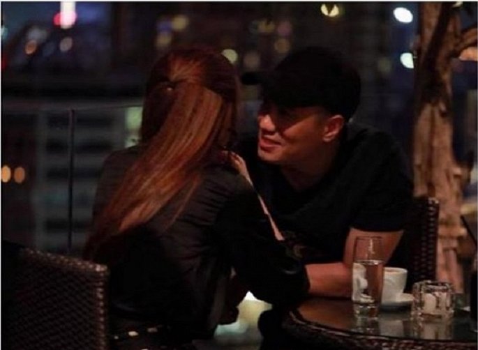 mac vo viet anh de doa que van van he lo loat khoanh khac tinh tu voi nam dien vien