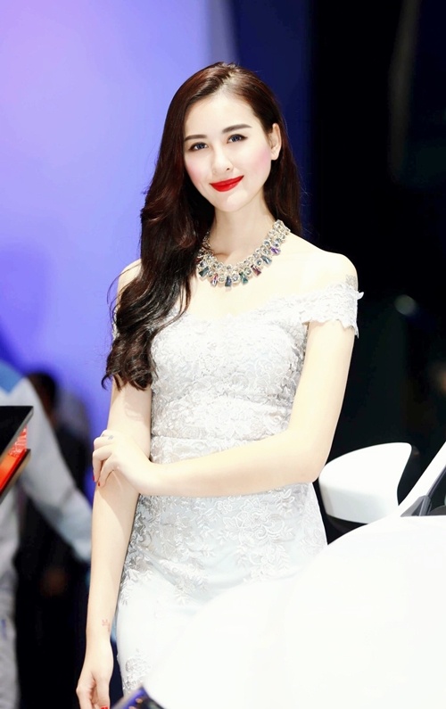 khong chi pew pew cac hot face viet nay cung co thu nhap rat khung