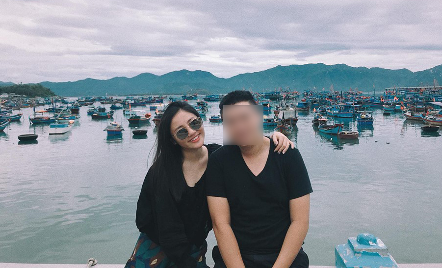 van mai huong bi dan hat quan ly buc xuc to a hau tu anh va hon phu ke tung nguoi hung tu bien tu dien
