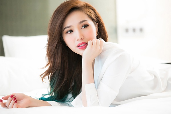 Những lần sao Việt 'hồn bay phách tán' vì fan cuồng nhung lan sao viet hon bay phach tan vi fan cuong