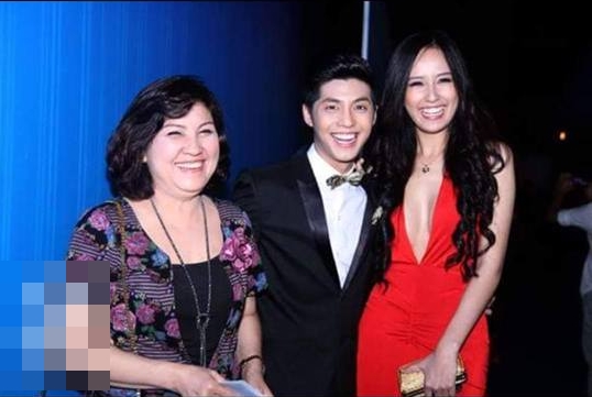 showbiz vo oa khi noo phuoc thinh va mai phuong thuy bi fan loi ra anh sang moi tinh 6 nam bi mat
