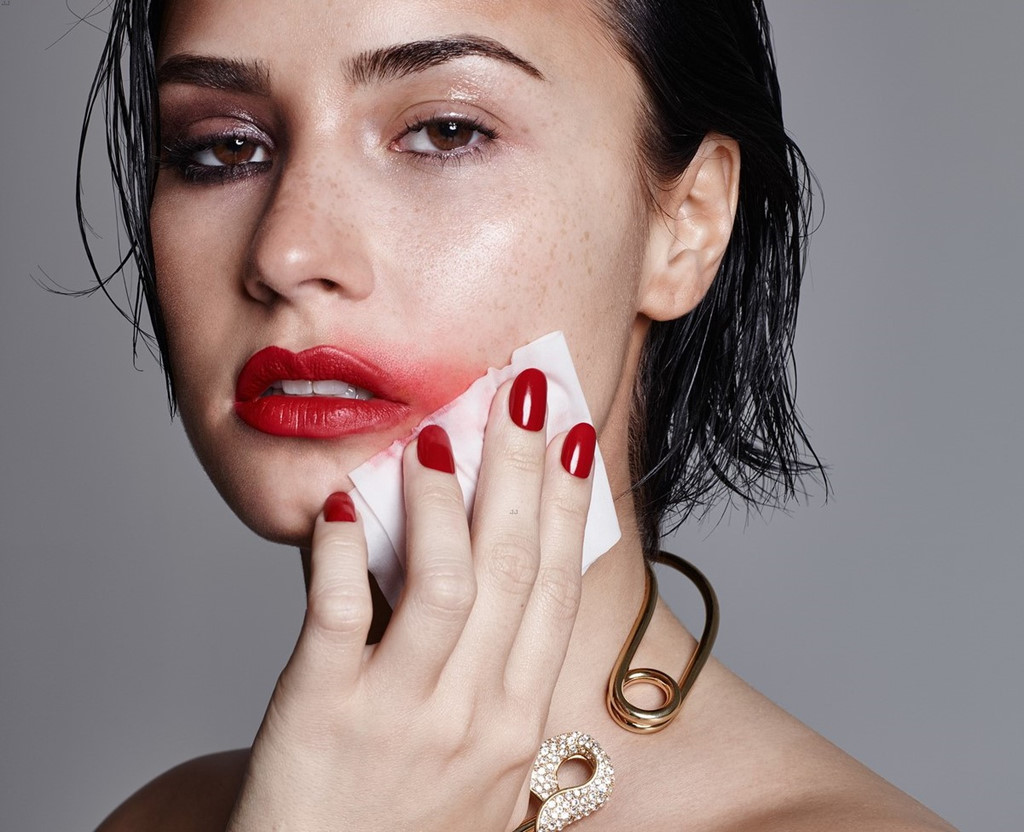 Demi Lovato: Tài năng uổng phí vì nghiện ma túy từ năm 17 tuổi demi lovato tai nang uong phi vi nghien ma tuy tu nam 17 tuoi