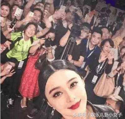 su that hai huoc phia sau nhung buc anh song ao cua sao hoa ngu