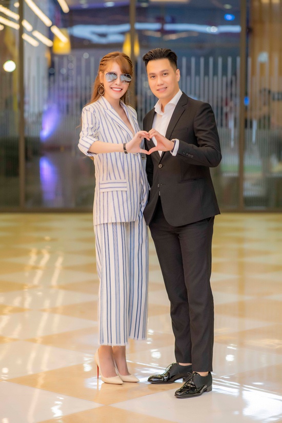 viet anh vo toi va que van rat than thiet sau hieu lam