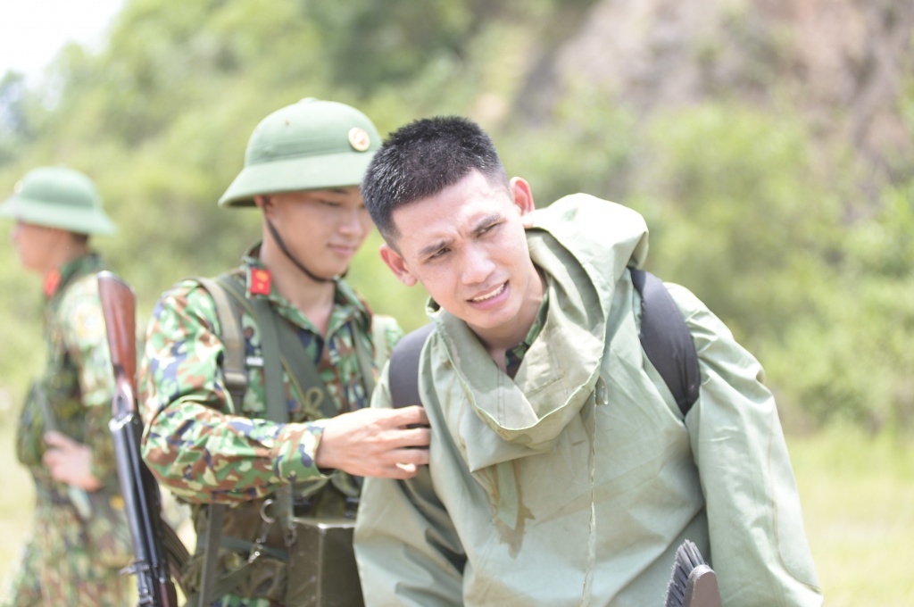 diem lai 4 khoanh khac do khoc do cuoi cua sao nhap ngu tap 4