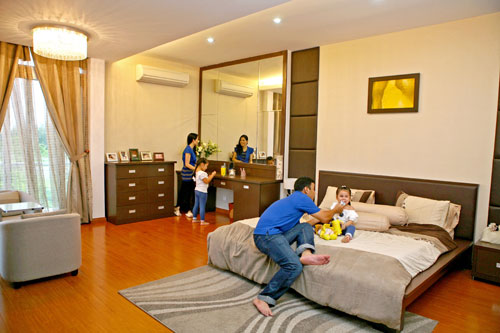Đừng tưởng đi dép tổ ong là nghèo, Quyền Linh sở hữu gia sản 'khủng' bậc nhất trong giới MC Việt dung tuong di dep to ong la ngheo quyen linh so huu gia san khung bac nhat trong gioi mc viet