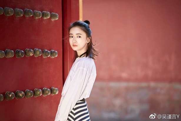 So sánh nhan sắc thật của dàn cung tần mỹ nữ trong phim 'Diên Hi công lược' so sanh nhan sac that cua dan cung tan my nu trong phim dien hi cong luoc