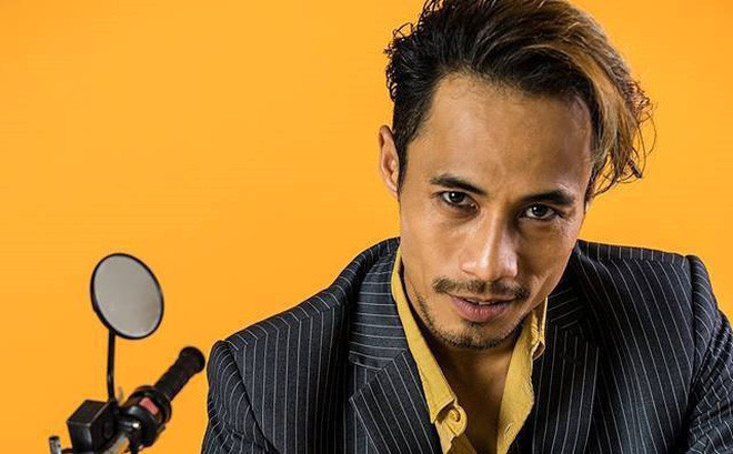 pham anh khoa di dien tro lai sau scandal ga tinh quay roi
