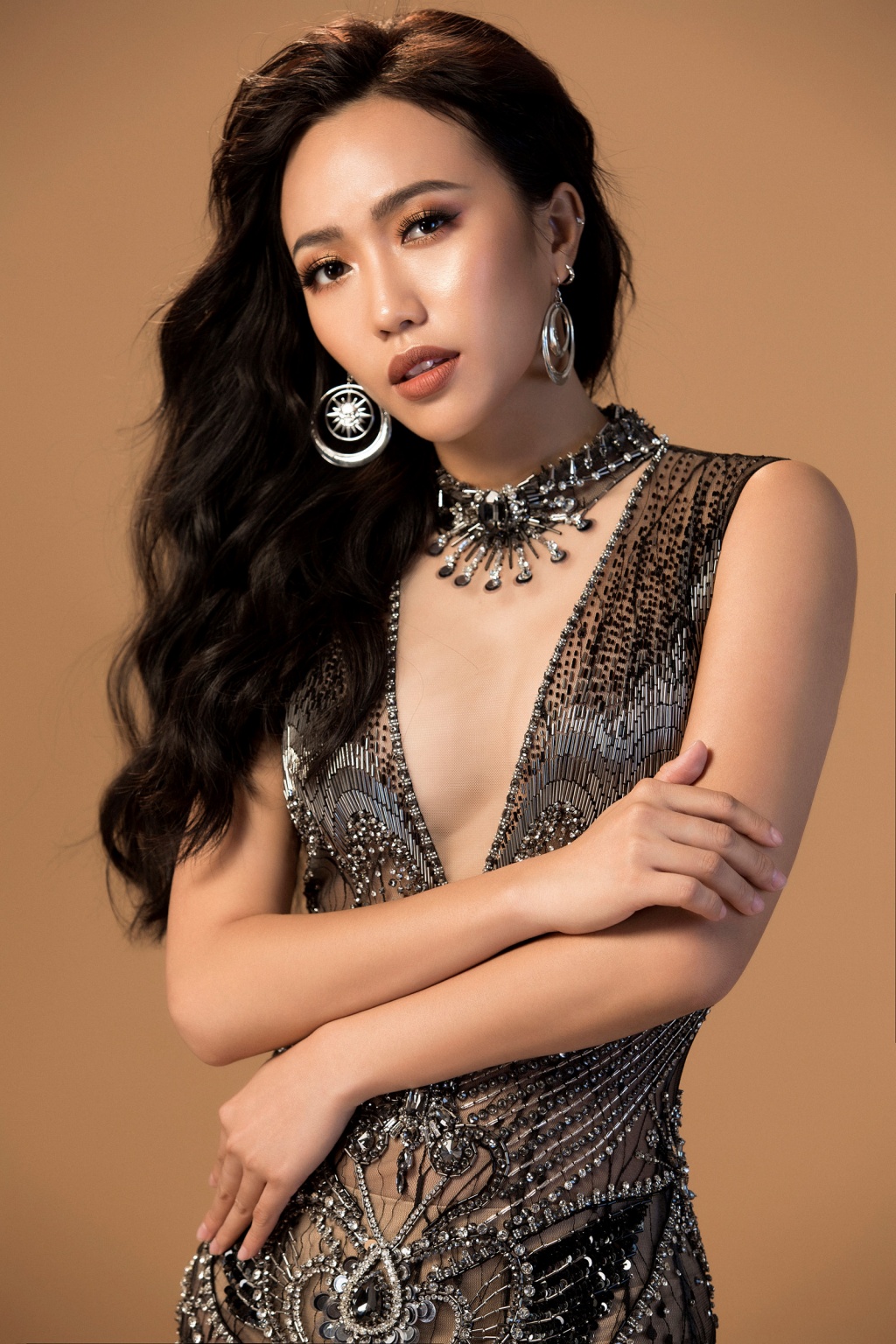 top 4 sao nu duoc menh danh la nu hoang pha hit cua showbiz viet