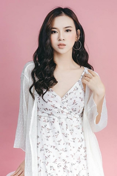 nang mau lookbook xinh dep noi tieng cua truong dai hoc duy tan