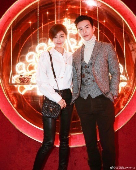 phu sat hoang hau tan lam hen ho voi thi ve hai lan sat vuong quan dat