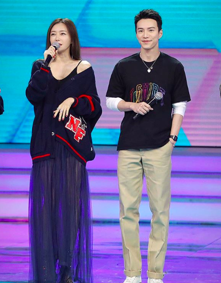 phu sat hoang hau tan lam hen ho voi thi ve hai lan sat vuong quan dat