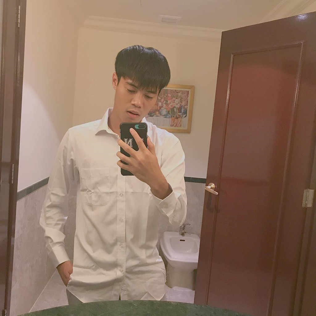 co mot van toan lay loi voi loat anh song ao khong giong ai