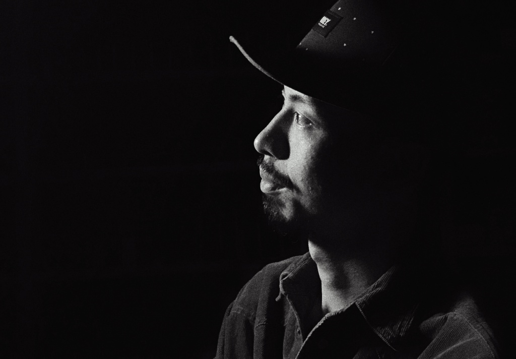 rapper den linh cao bat ngo tro lai voi ca khuc moi
