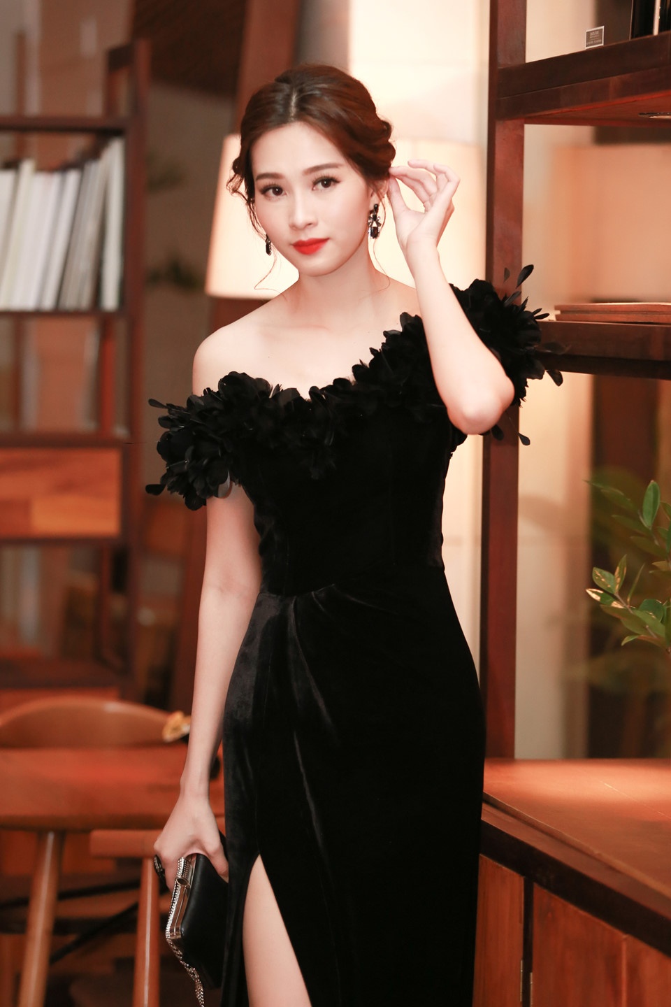nhan sac duoc vi than tien ty ty cua thu thao sau 5 nam dang quang