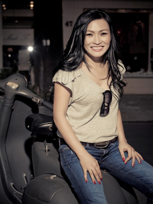lam khanh chi bat ngo to phuong thanh tung bo show dien vi bi xuc giuc