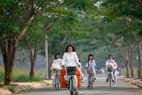10 nam sau bong dung muon khoc luong manh hai gio ra sao